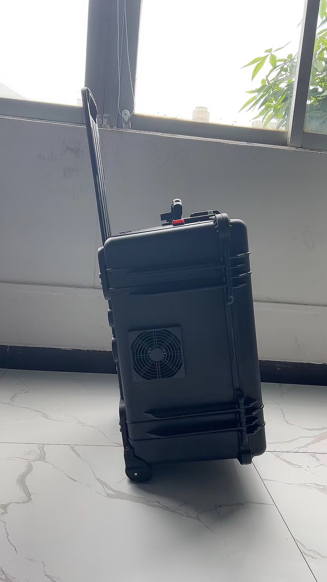 嘉积镇手拉箱型移动通信干扰器
